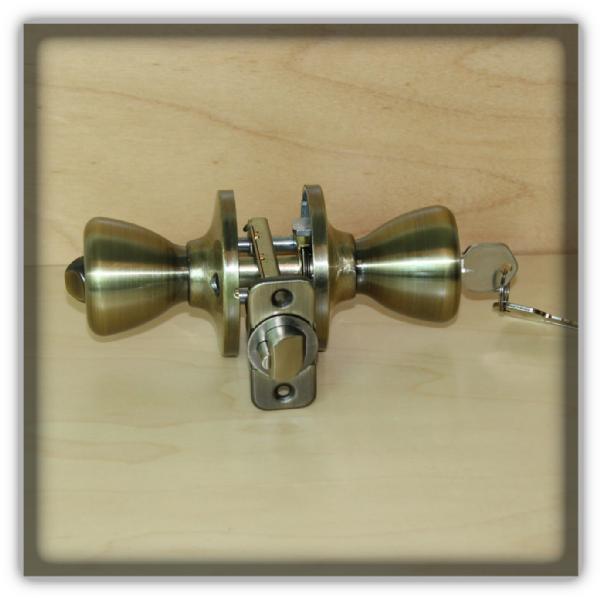 Entry Knob Lockset Grade 3 Antique Brass Finish